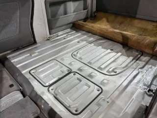 Silver 1996 Honda Acty Van 4WD JDM van for sale, stock KTD-0900 (photo 21)