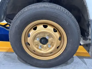 1996 Honda Acty Van — Silver 4WD JDM Vans, photo 27 of 35