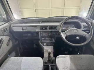 1996 Honda Acty Van — Silver 4WD JDM Vans, photo 8 of 35