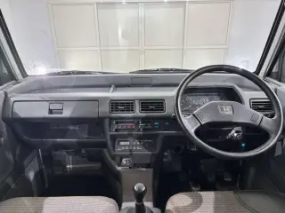 1996 Honda Acty Van — Silver 4WD JDM Vans, photo 8 of 33