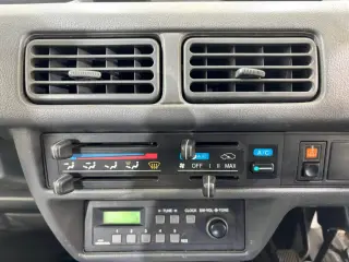 1996 Honda Acty Van — Silver 4WD JDM Vans, photo 11 of 33