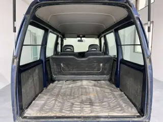 1996 Mazda Scrum Van, right-hand drive Japanese import, stock KTD-0903 (photo 19)