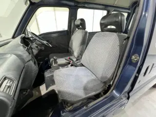 Blue 1996 Mazda Scrum Van, 57,100 miles, F6A 660 cc, stock KTD-0903 (photo 10)