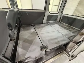 1996 Subaru Sambar Van — Silver 2WD JDM Vans, photo 17 of 31