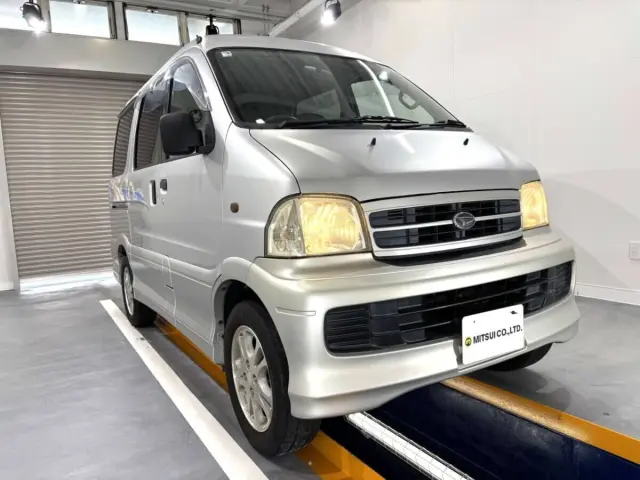 2000 Daihatsu Atrai