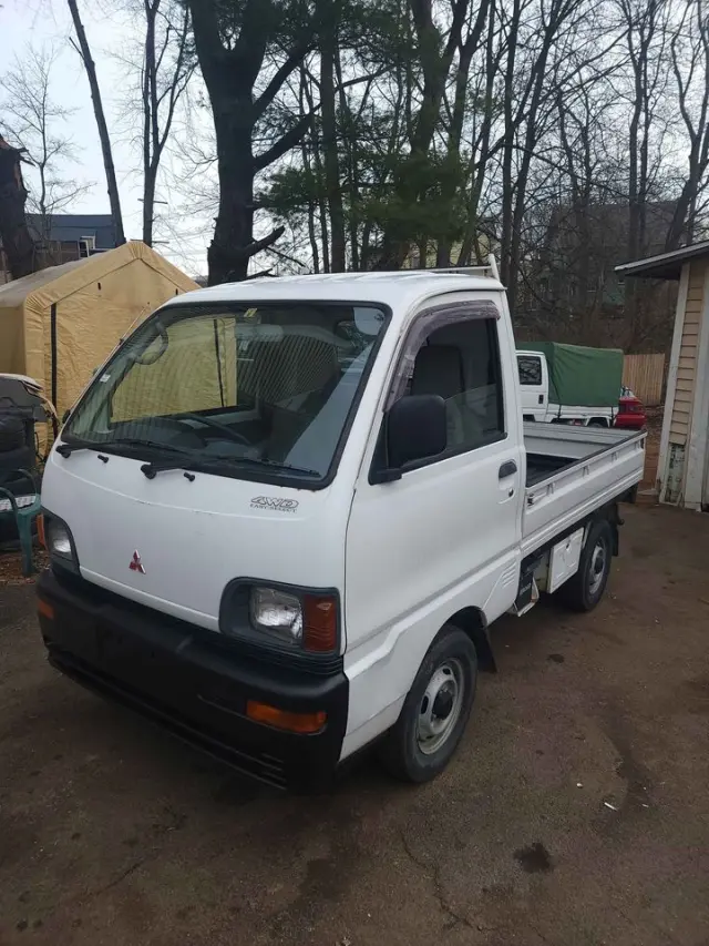 1996 Mitsubishi Minicab 4x4 kei truck for sale, stock KTD-0059