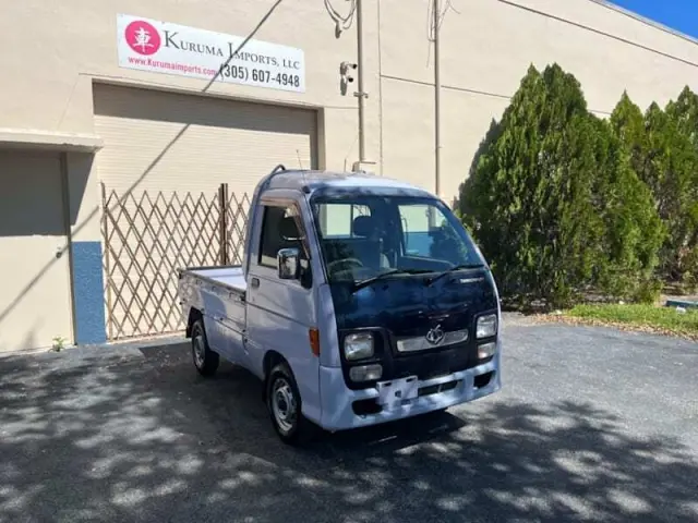 1997 Daihatsu Hijet IS Mini Truck