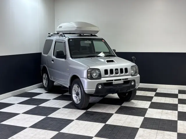 Silver 2000 Suzuki Jimny 4WD kei 4x4 for sale, stock KTD-0111