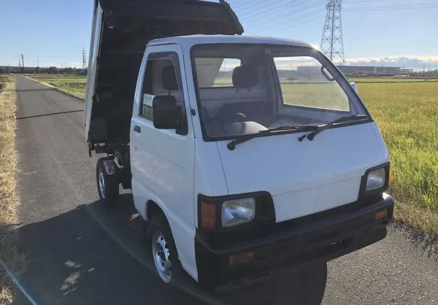 1992 Daihatsu Hijet Mini Dump Truck 4WD mini dump truck for sale, stock KTD-0127