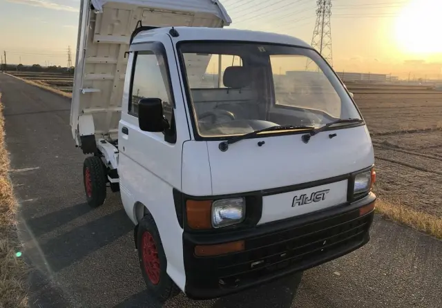 1994 Daihatsu Hijet Mini Dump Truck 4WD mini dump truck for sale, stock KTD-0134