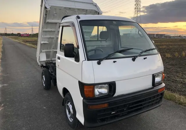 1997 Daihatsu Hijet Mini Dump Truck 4WD mini dump truck for sale, stock KTD-0152