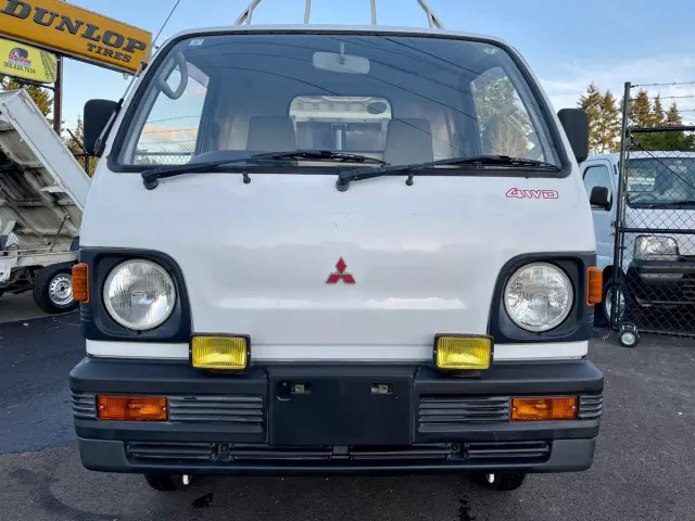 1991 Mitsubishi Minicab SD Dump 4WD, 2Hi-4Hi-4Lo, 4MT, AC, LSD