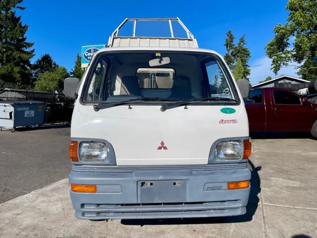 1995 Mitsubishi Minicab SD Dump 4WD, 2Hi-4Hi-4Lo, PS, AC, 5MT, LSD