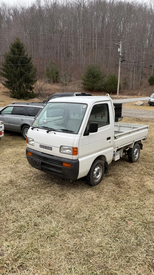 1997 Suzuki Carry DD51T, 4WD Mini Truck