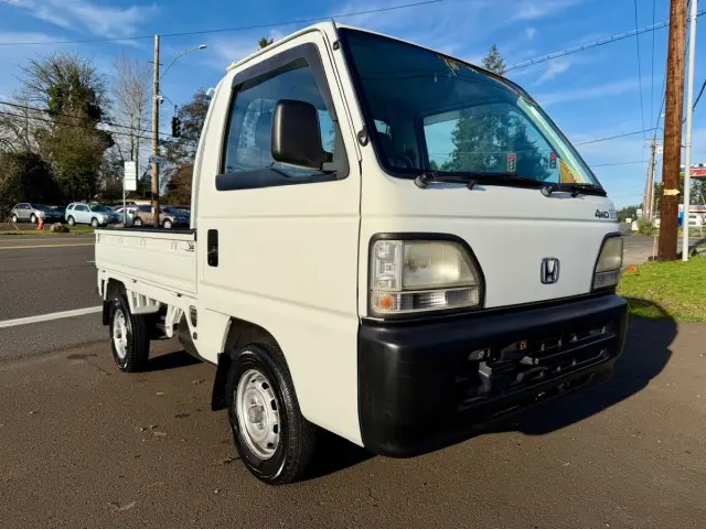 1998 Honda Acty Super Delux 4WD Mid-Engine, AC, 5MT, Like New!