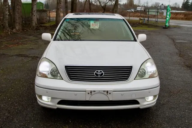 2001 Toyota Celsior Type C RWD, Leather, PS, PW, AC, Automatic