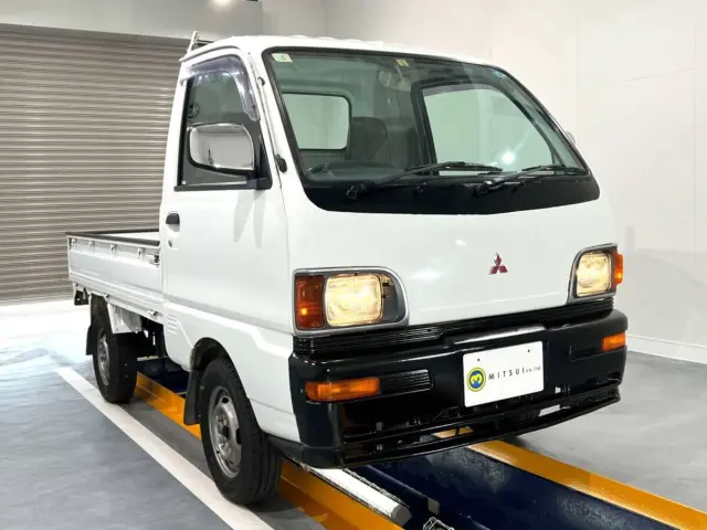 1994 Mitsubishi Minicab Truck