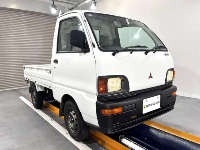 1996 Mitsubishi Minicab Truck