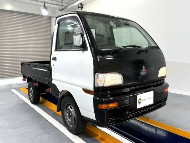 1997 Mitsubishi Minicab Truck