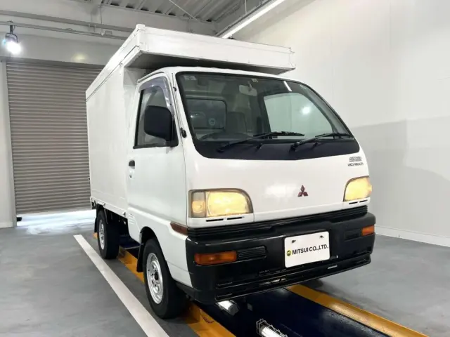 1998 Mitsubishi Minicab Truck