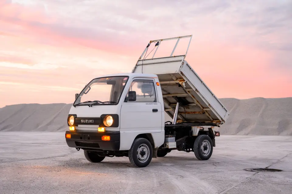 1991 Suzuki Carry — White Kei Trucks, photo 1 of 23