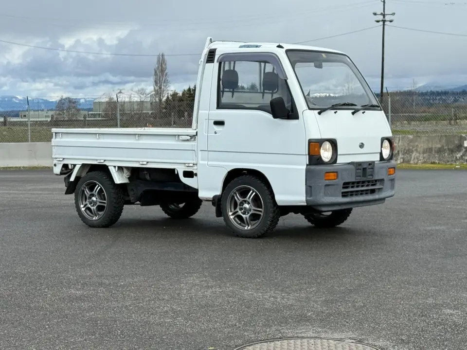1992 Subaru Sambar — White 4WD Kei Trucks, photo 1 of 22