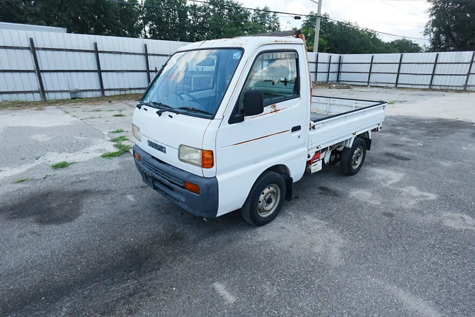 1996 Suzuki Carry — White Kei Trucks, photo 1 of 10