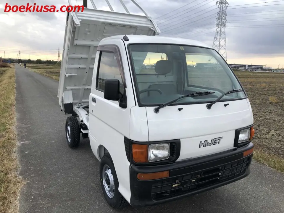 1996 Daihatsu Hijet Mini Dump Truck - Boeki USA — White 4WD Mini Dump Trucks, photo 1 of 11