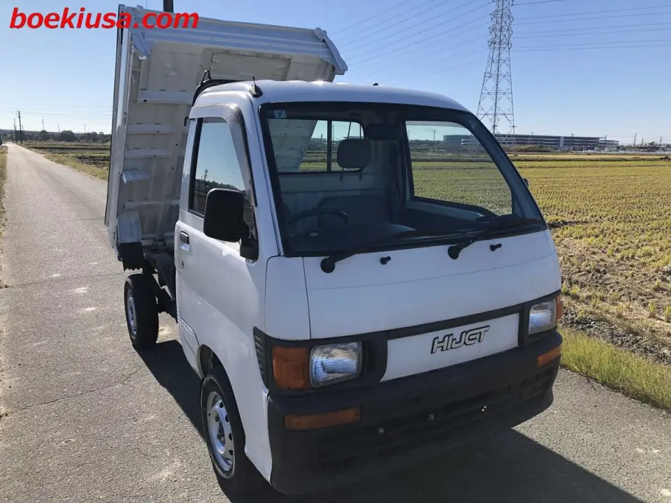 1998 Daihatsu Hijet Dump — White 4WD Mini Dump Trucks, photo 1 of 11