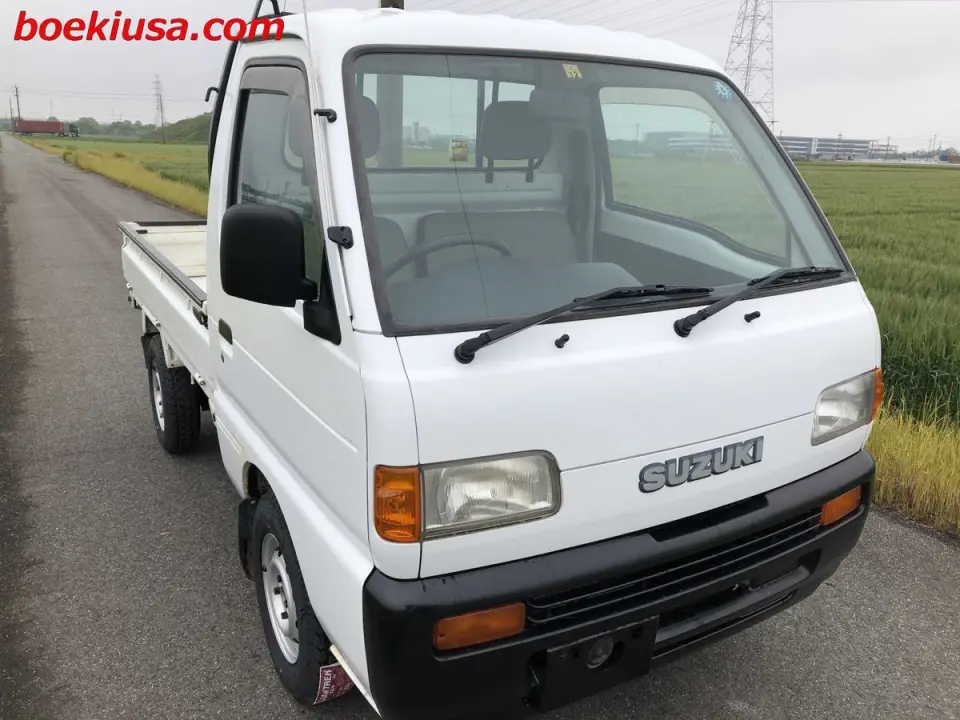 1996 Suzuki Carry Truck — White 4WD Kei Trucks, photo 1 of 11