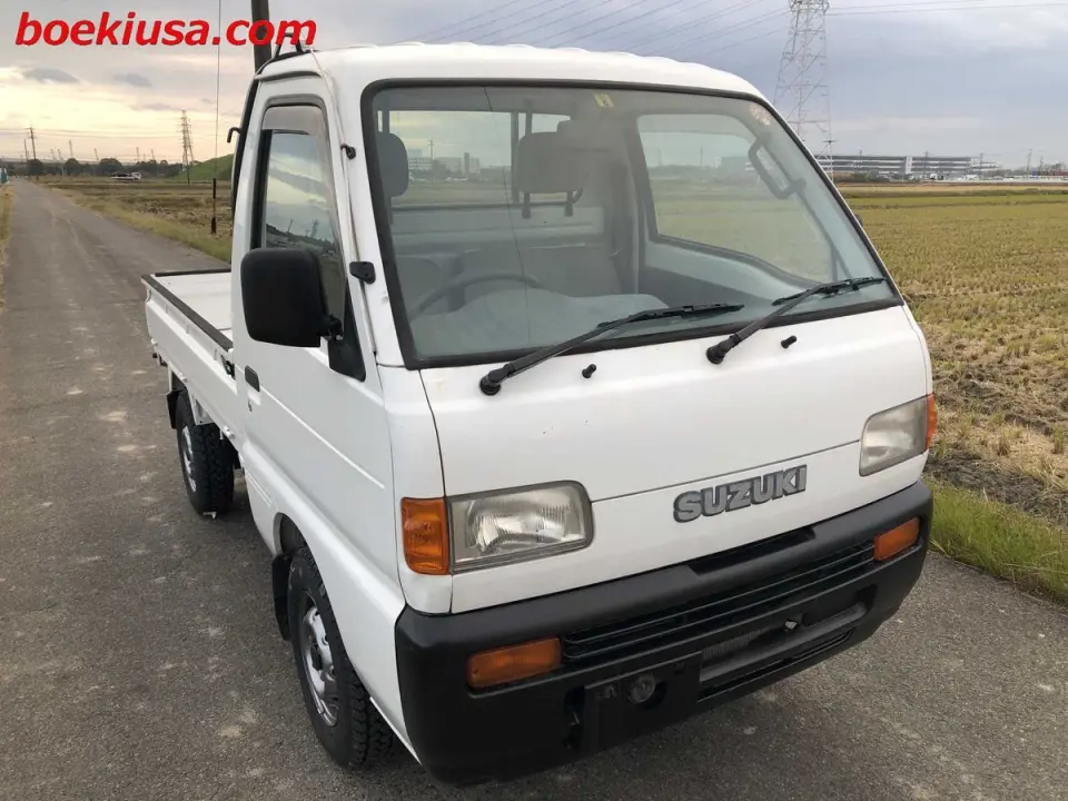 1997 Suzuki Carry Truck — White 4WD Kei Trucks, photo 1 of 11