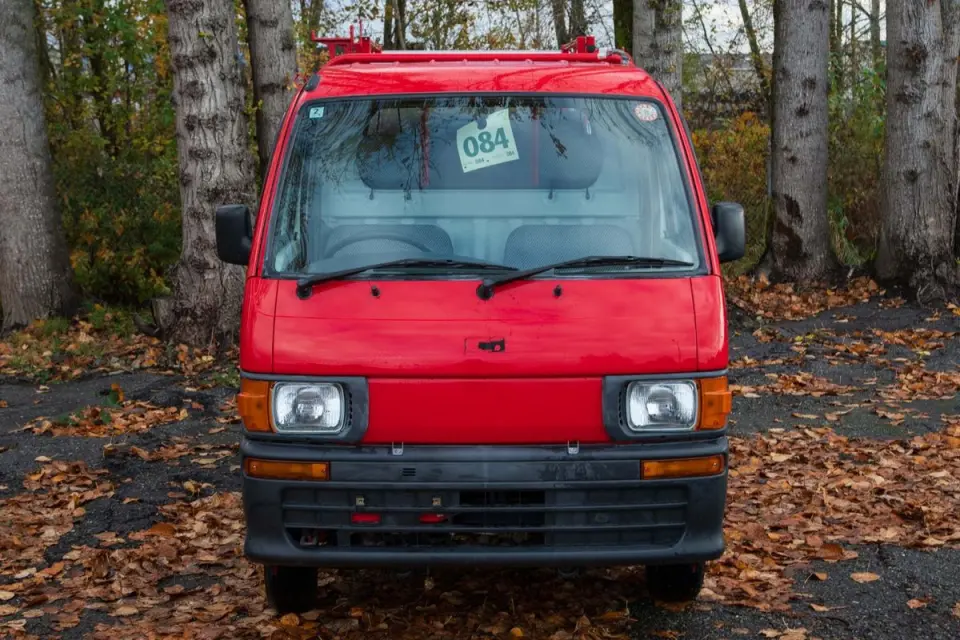 1999 Daihatsu Hi-Jet Fire Fighter 4WD, 2Hi-4Hi-4Lo, 5MT — Red Kei Trucks, photo 1 of 9