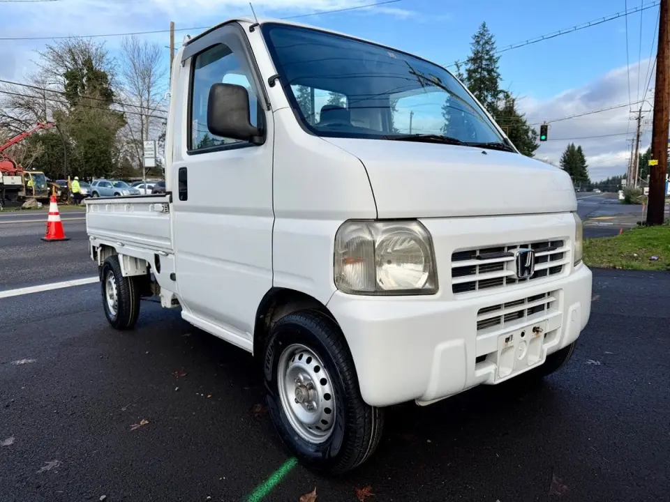 2000 Honda Acty EFI RealTime 4WD, PS, AC, Airbag, 5MT — Taffeta White Kei Trucks, photo 1 of 9