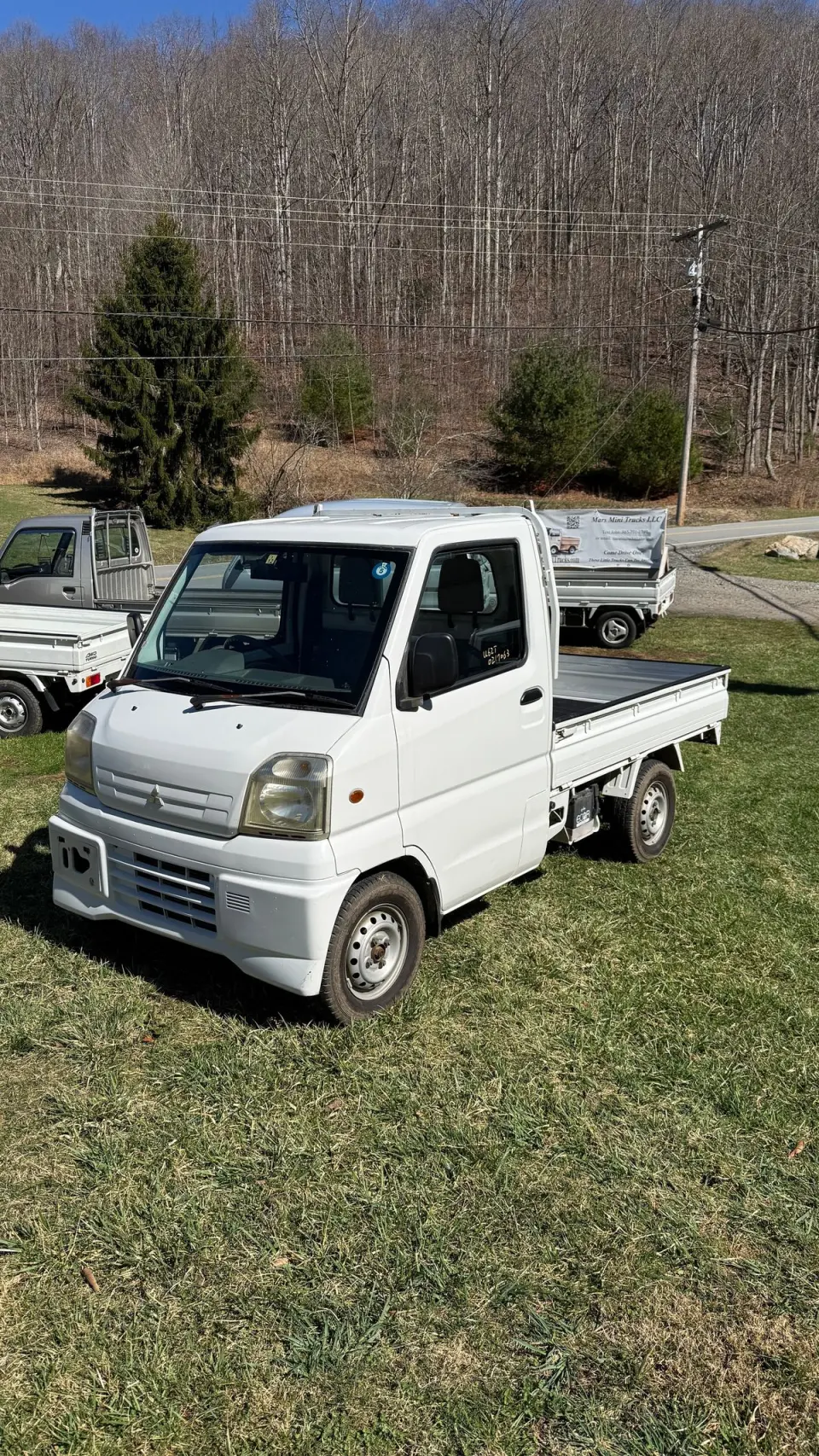 2000 Mitsubishi Minicab 4WD — 40th Anniversary — Cold A/C — 4WD Kei Trucks, photo 1 of 11