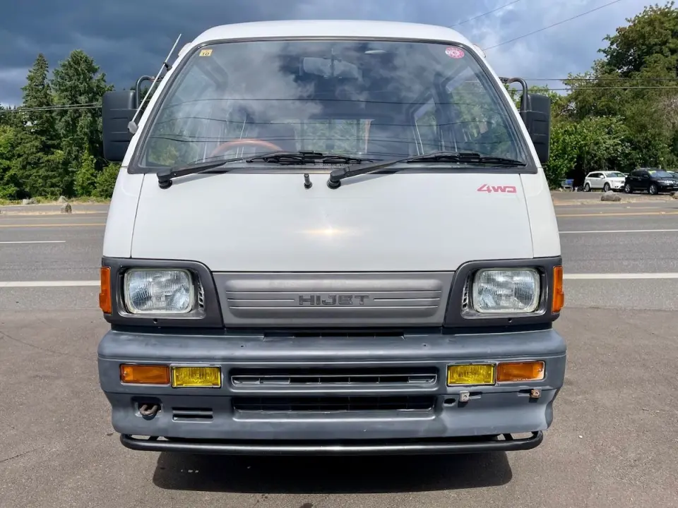 1993 Daihatsu Hi-Jet Deck Van 4WD, 2Hi-4Hi-4Lo, AC, 5MT, Rare! — Pearl White Kei Vans, photo 1 of 9