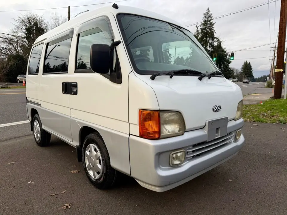 1999 Subaru Sambar EFI Dias Supercharged 4WD, PS, PW, PL, ABS, Auto — Platinum Silver Kei Vans, photo 1 of 9