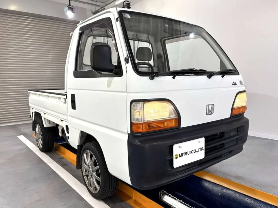 1994 Honda Acty Truck — White 4WD Kei Trucks, photo 1 of 25