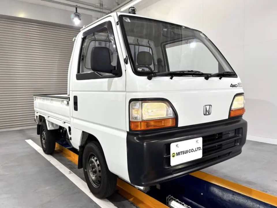1994 Honda Acty Truck — White 4WD Kei Trucks, photo 1 of 25