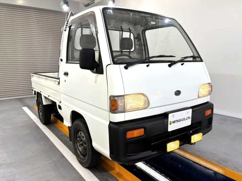 1994 Subaru Sambar Truck — White 4WD Kei Trucks, photo 1 of 26