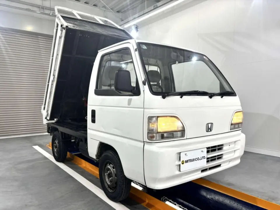 1995 Honda Acty Truck Dump — White 4WD Kei Trucks, photo 1 of 28