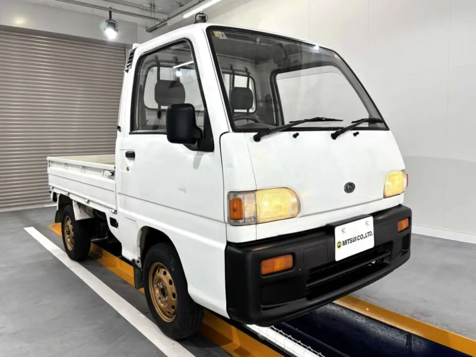 1995 Subaru Sambar Truck — White 4WD Kei Trucks, photo 1 of 25