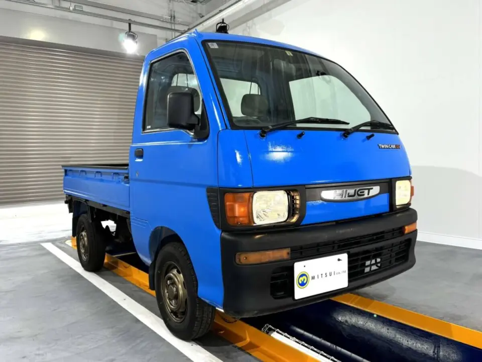 1996 Daihatsu Hijet Truck — Blue 2WD Kei Trucks, photo 1 of 24