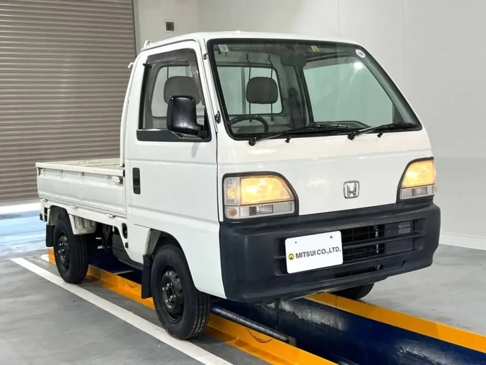 1996 Honda Acty Truck — White 2WD Kei Trucks, photo 1 of 24