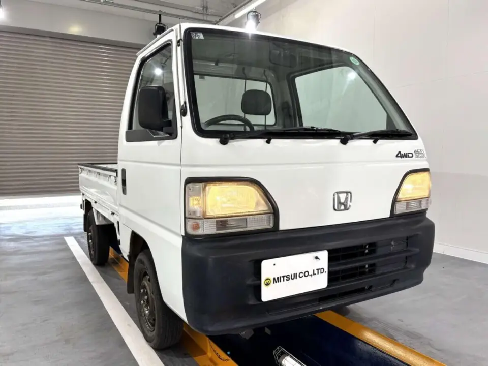 1998 Honda Acty Truck — White 4WD Kei Trucks, photo 1 of 22