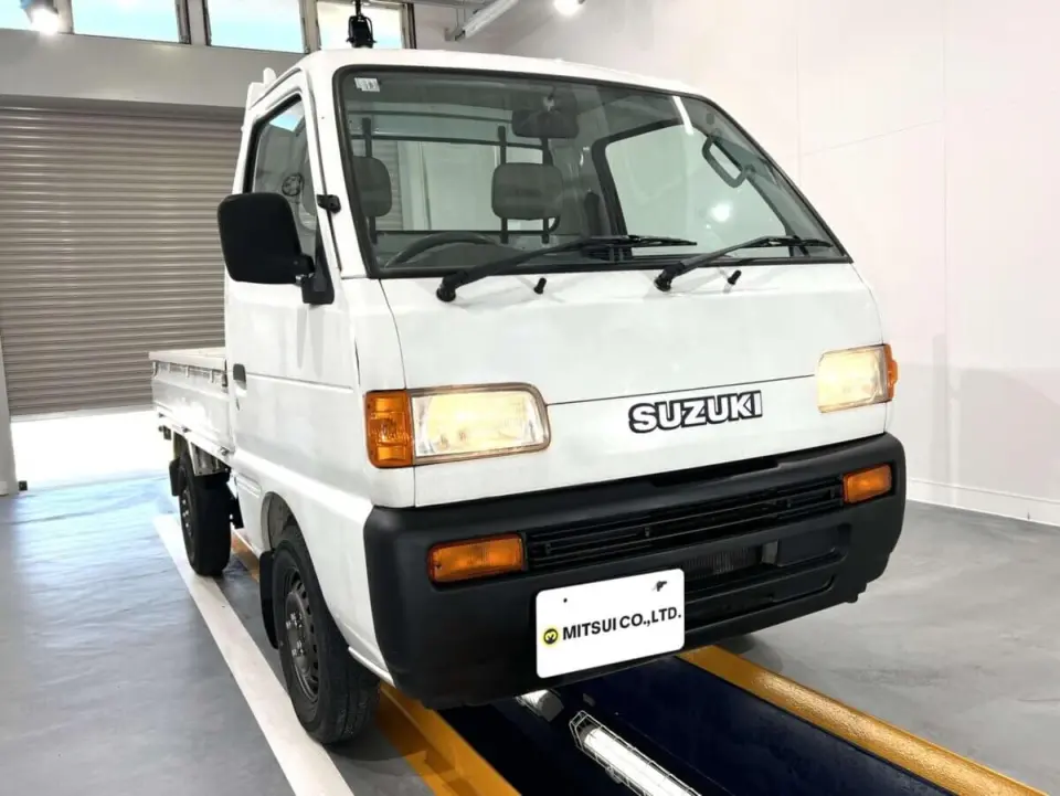 1998 Suzuki Carry Truck — White 2WD Kei Trucks, photo 1 of 22