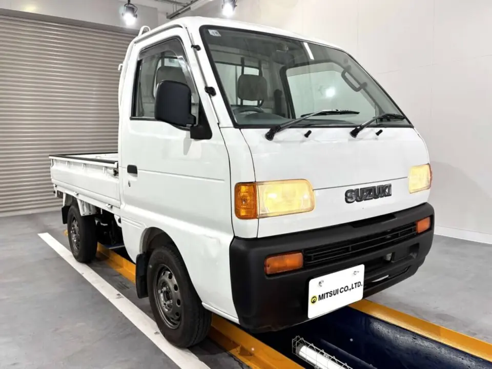 1998 Suzuki Carry Truck — White 4WD Kei Trucks, photo 1 of 27