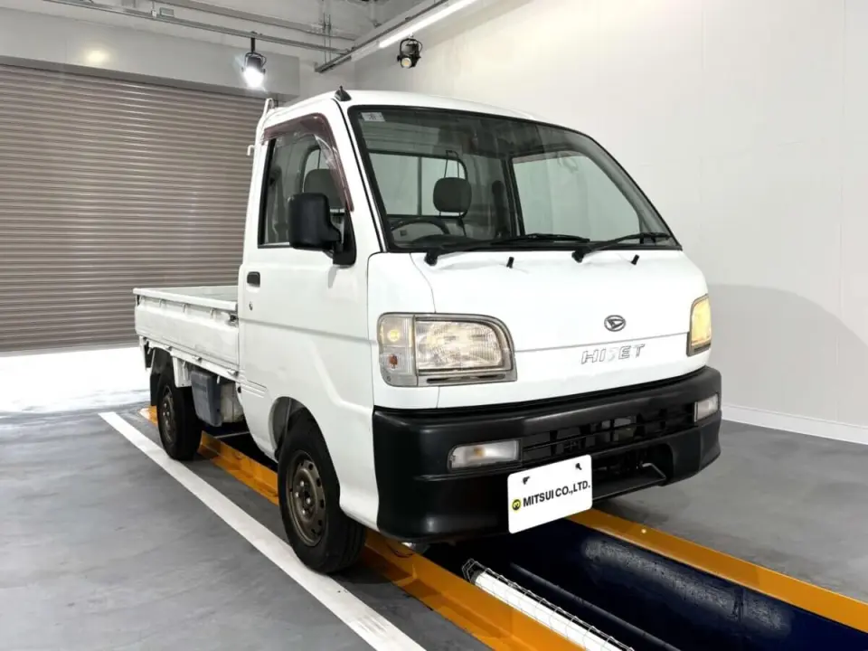 1999 Daihatsu Hijet Truck — White 2WD Kei Trucks, photo 1 of 23