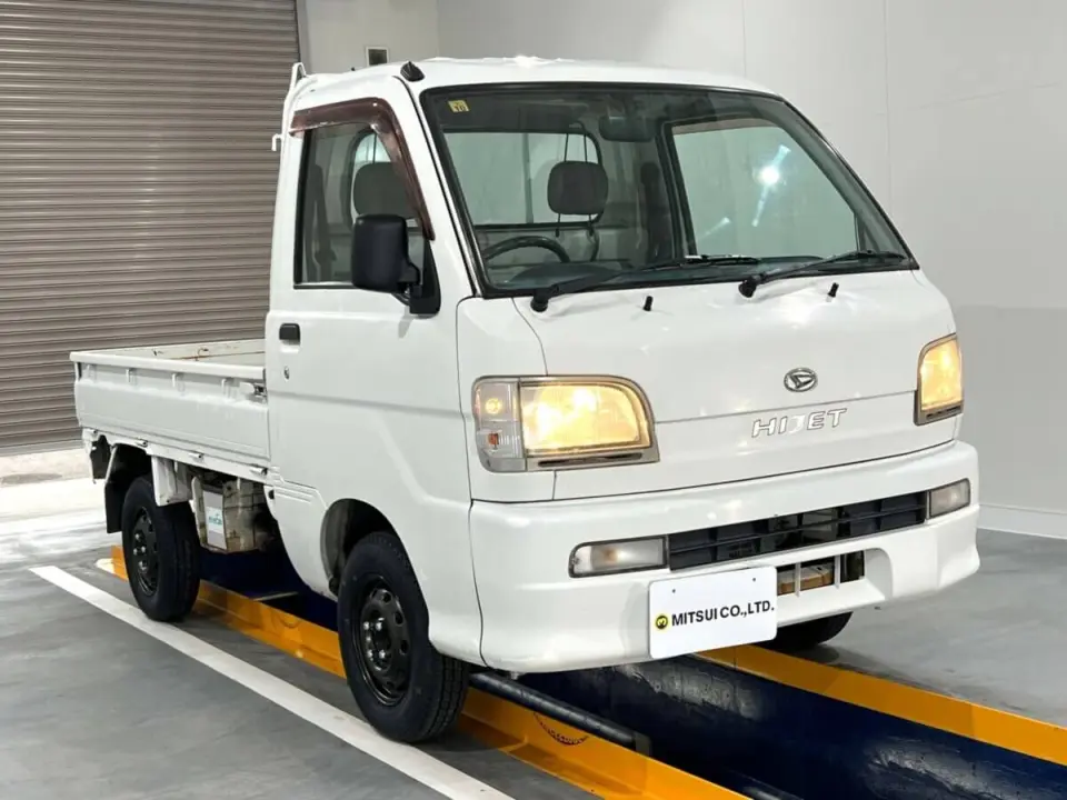 1999 Daihatsu Hijet Truck — White 2WD Kei Trucks, photo 1 of 23