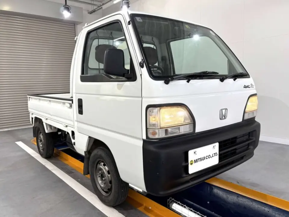 1999 Honda Acty Truck — White 4WD Kei Trucks, photo 1 of 24