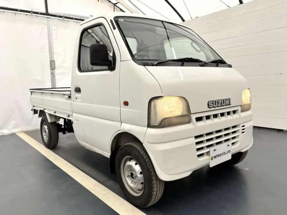 2001 Suzuki Carry Truck — White 4WD Kei Trucks, photo 1 of 26